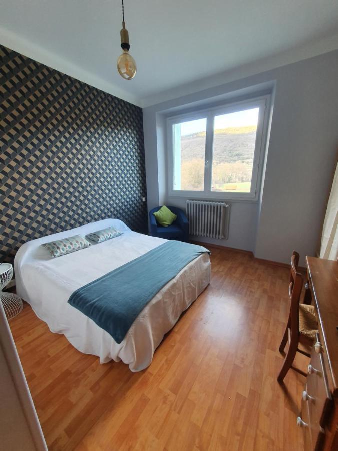 Chambre Privee Du Majestic Saint-Affrique Exteriör bild